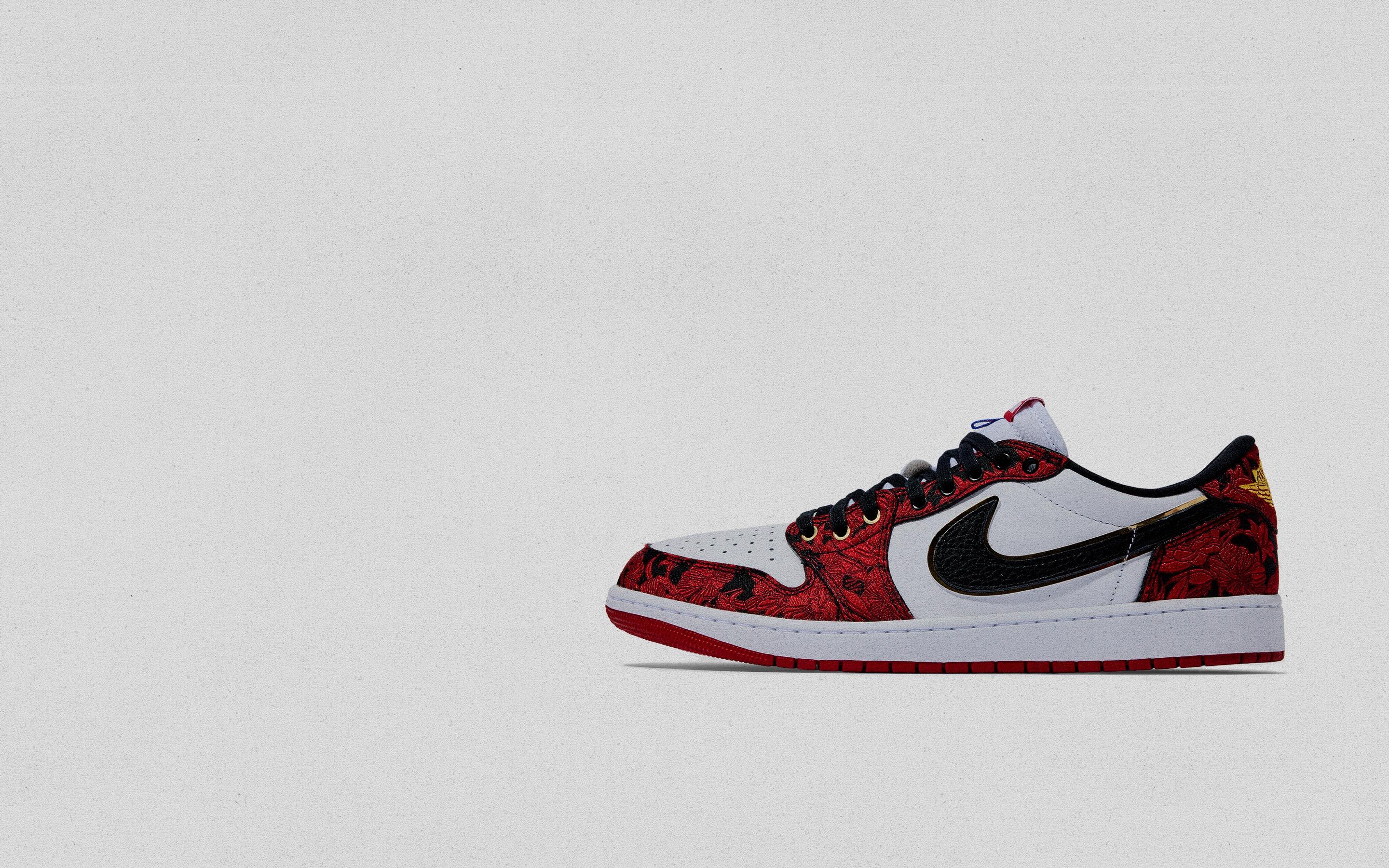 Air Jordan 1 Retro Low OG 'Last Dance At The Garden' Hero Picture Desktop